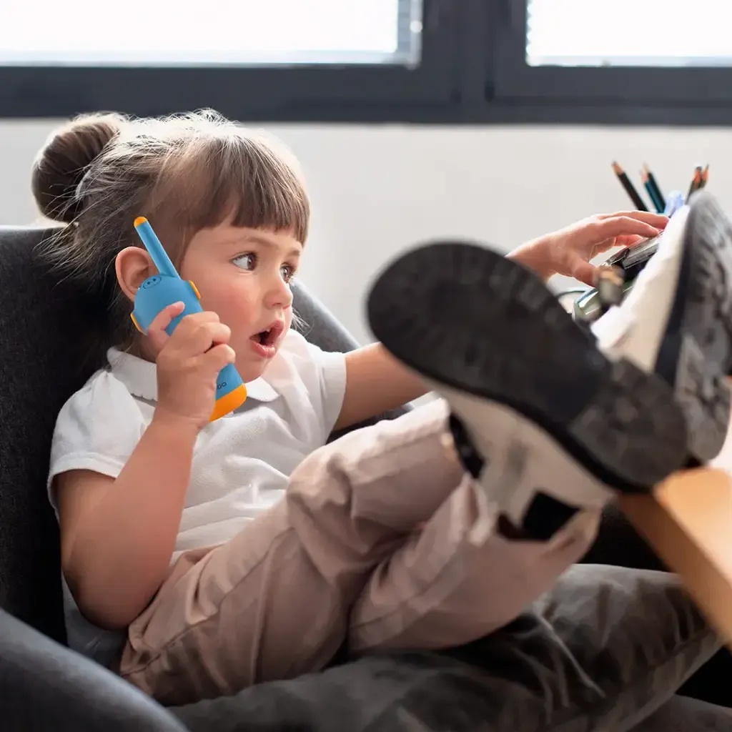 Porodo Kids Dual LCD Walkie Talkies – Flashlight, Keypad Child Lock, 3km Range, 8 Channels, USB‑C Rechargeable | PDKD22 |