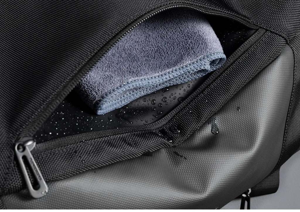 Kingsons Large-Capacity Travel & Gym Bag – Waterproof Multi-Function Fashion Duffle, 27L | KS251071 |