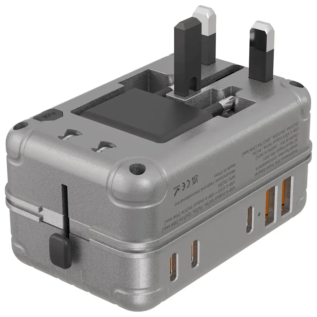 Levelo Roamiversal 2400W Travel Adapter – Universal Plug with 35W PD, 3× USB-C & 2× USB-A | LVLROAMI35WTAASL |