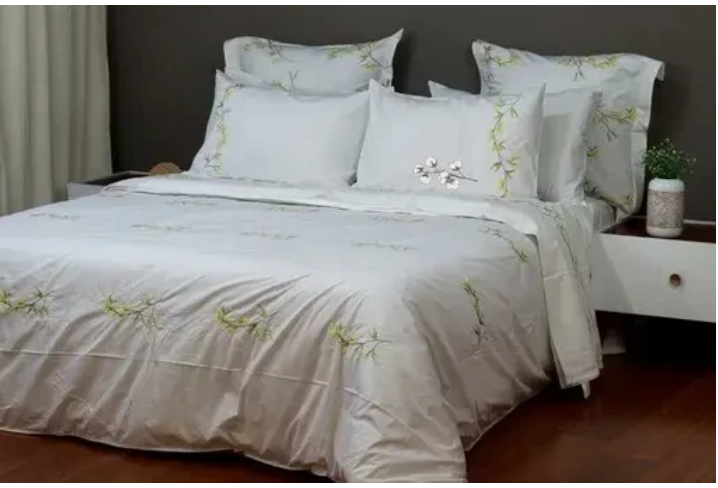 طقم سرير Glinens Sombola مقاس 240x260 سم قطن مصري 100% بركال عدد خيوط 400 غطاء لحاف مطرز متين وناعم الملمس - بيج