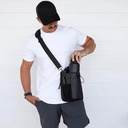 Magnetic Water Bottle Holder – Strong Clip, Lightweight Gym & Sports Hydration Carrier for Running, Cycling, Hiking Bag 15*11*25 cm